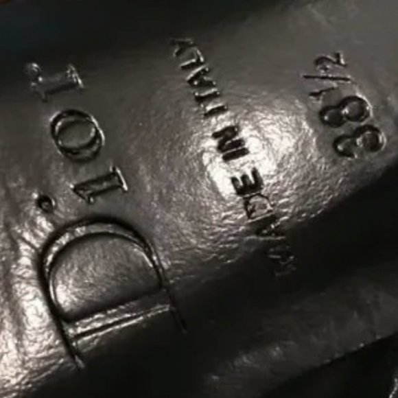 Like New Chrisitan Dior Authentic in like New Condition! No ware to heel! - Picture 10 of 10